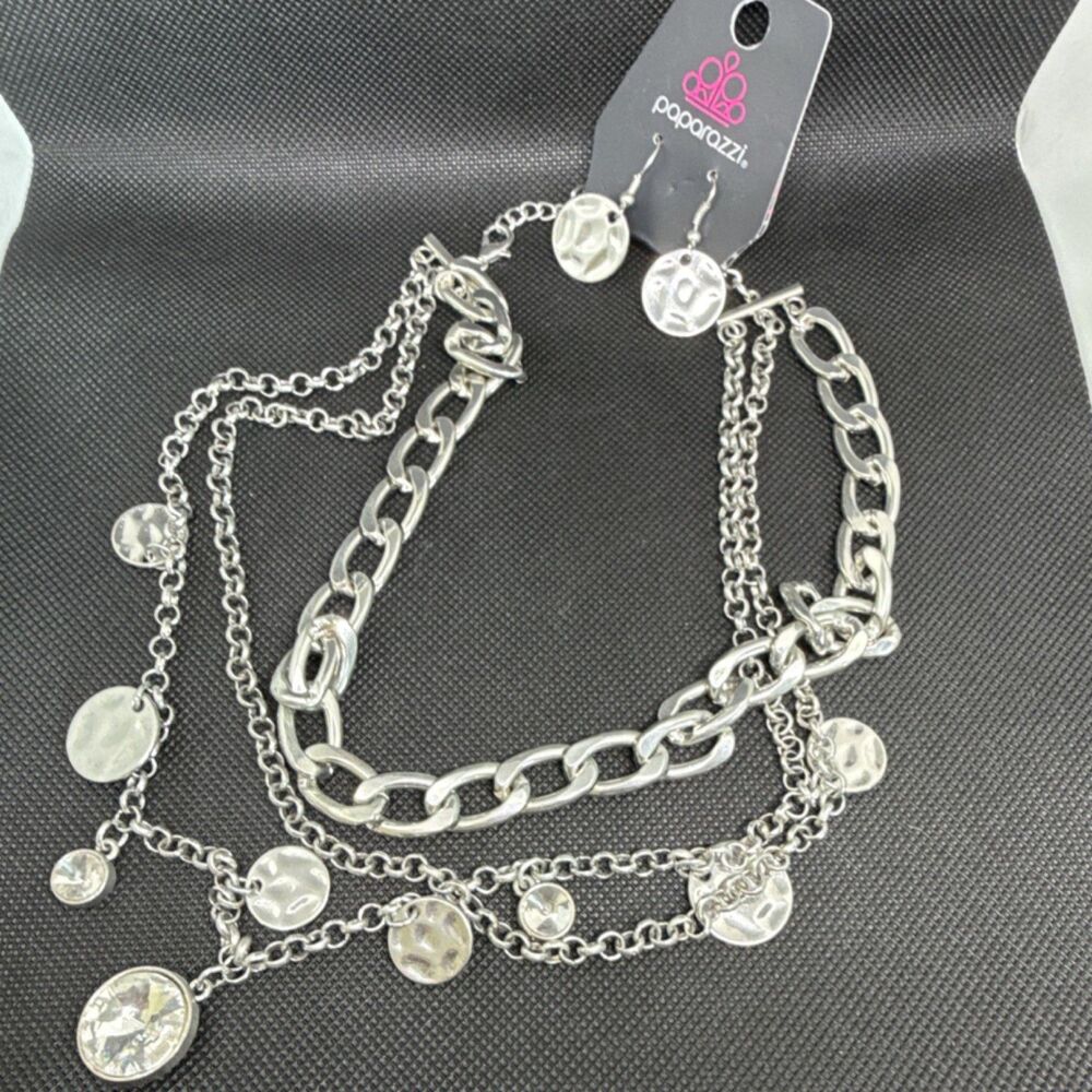 Paparazzi Silver Tone Jewelry Set Necklace & Earrings Round Clear Stones